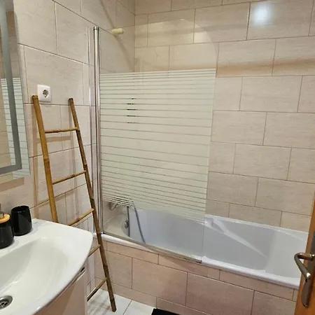 Serenity - Free Parking Santa Cruz (Madeira)