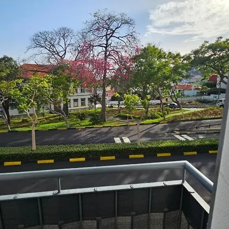 Serenity - Free Parking Santa Cruz (Madeira)