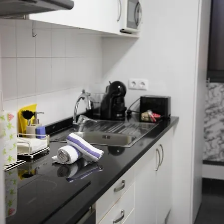 Serenity - Free Parking Apartment Santa Cruz (Madeira)